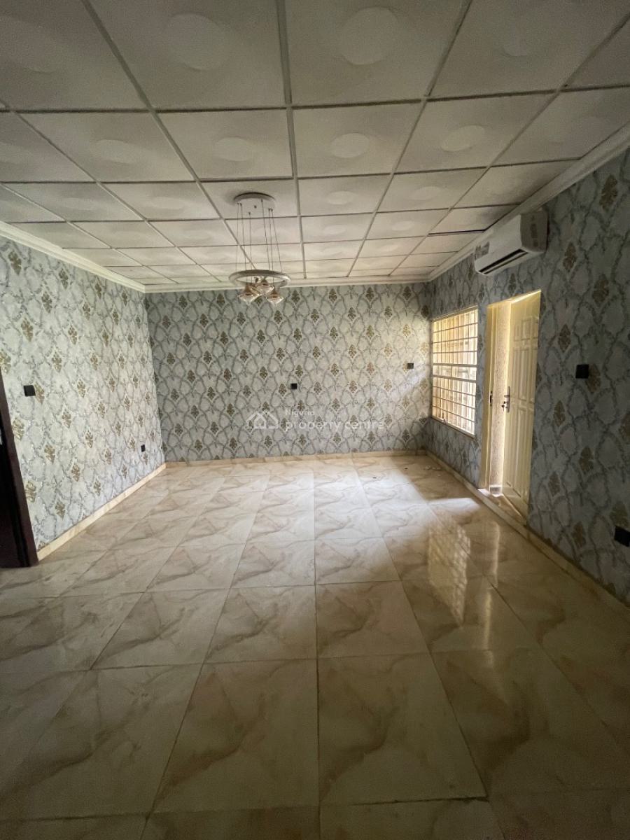 Standard Three Bedroom Terrace, Around Family Worship Center, Wuye, Abuja, Terraced Duplex for Rent