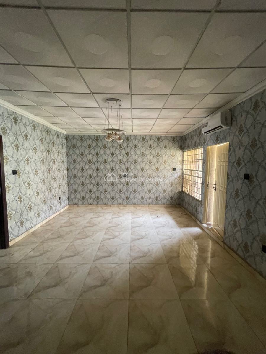 Standard Three Bedroom Terrace, Around Family Worship Center, Wuye, Abuja, Terraced Duplex for Rent