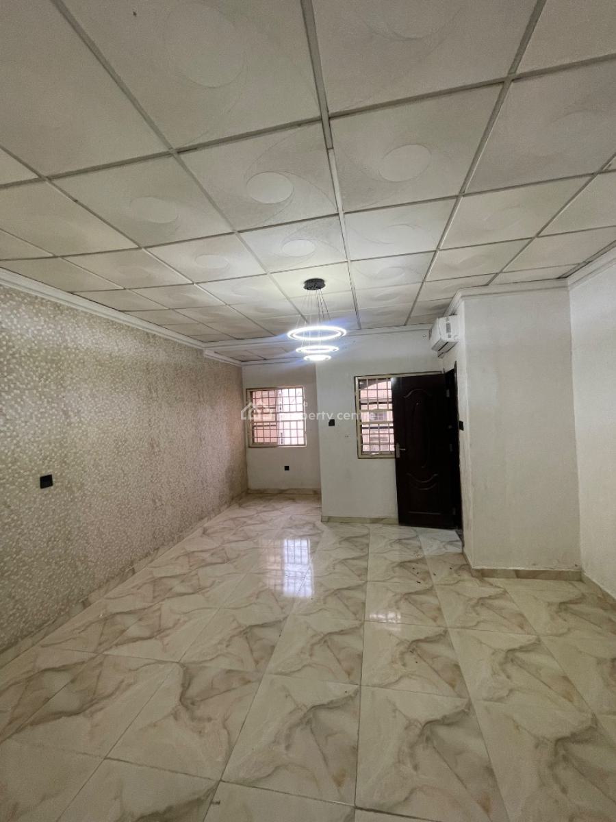Standard Three Bedrooms Terrace, Around Family Worship Center, Wuye, Abuja, Terraced Duplex for Rent