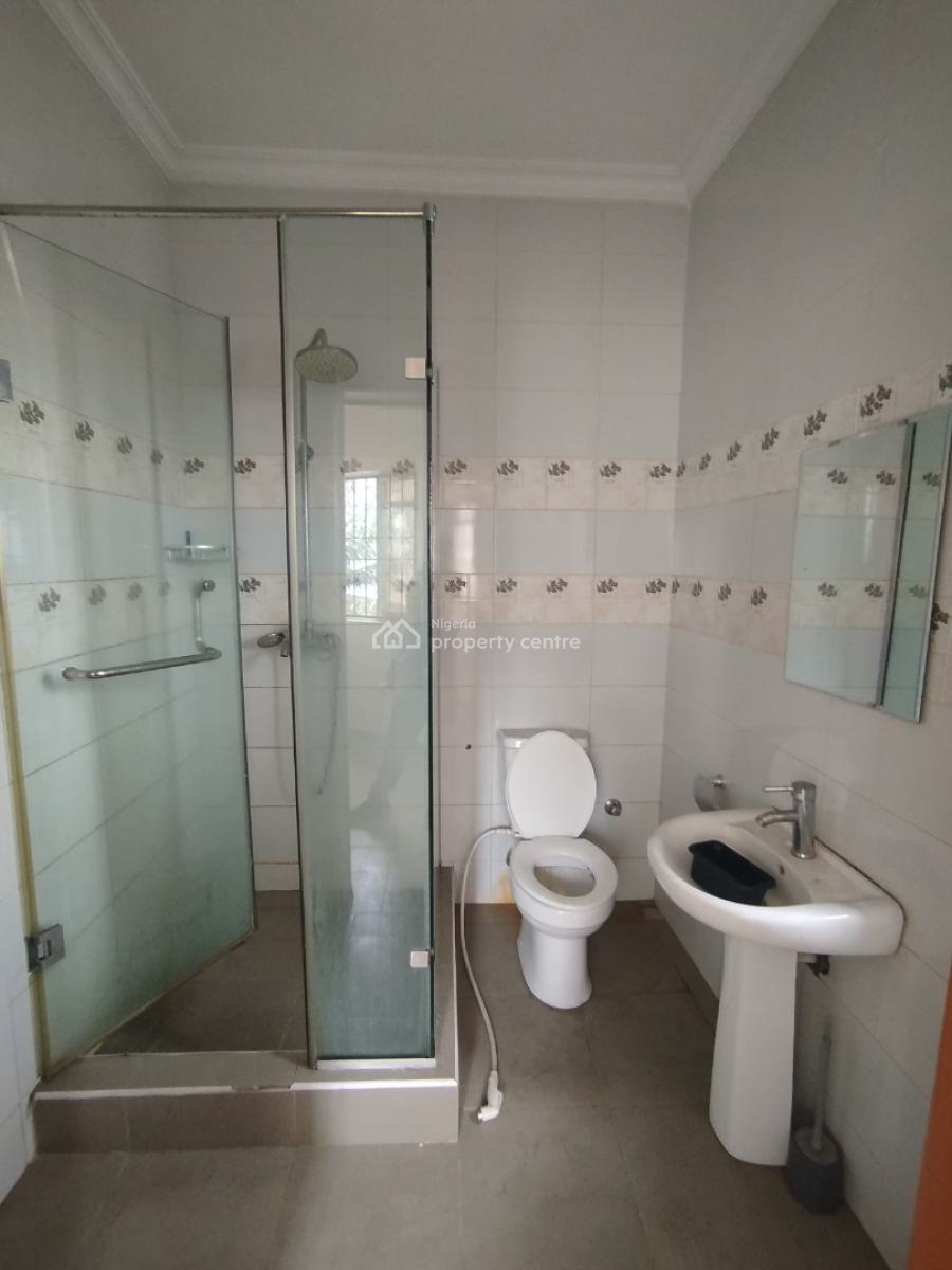 Well Maintained 2-bedroom Apartment on The 2nd Floor, Sangotedo, Ajah, Lagos, Flat / Apartment for Rent