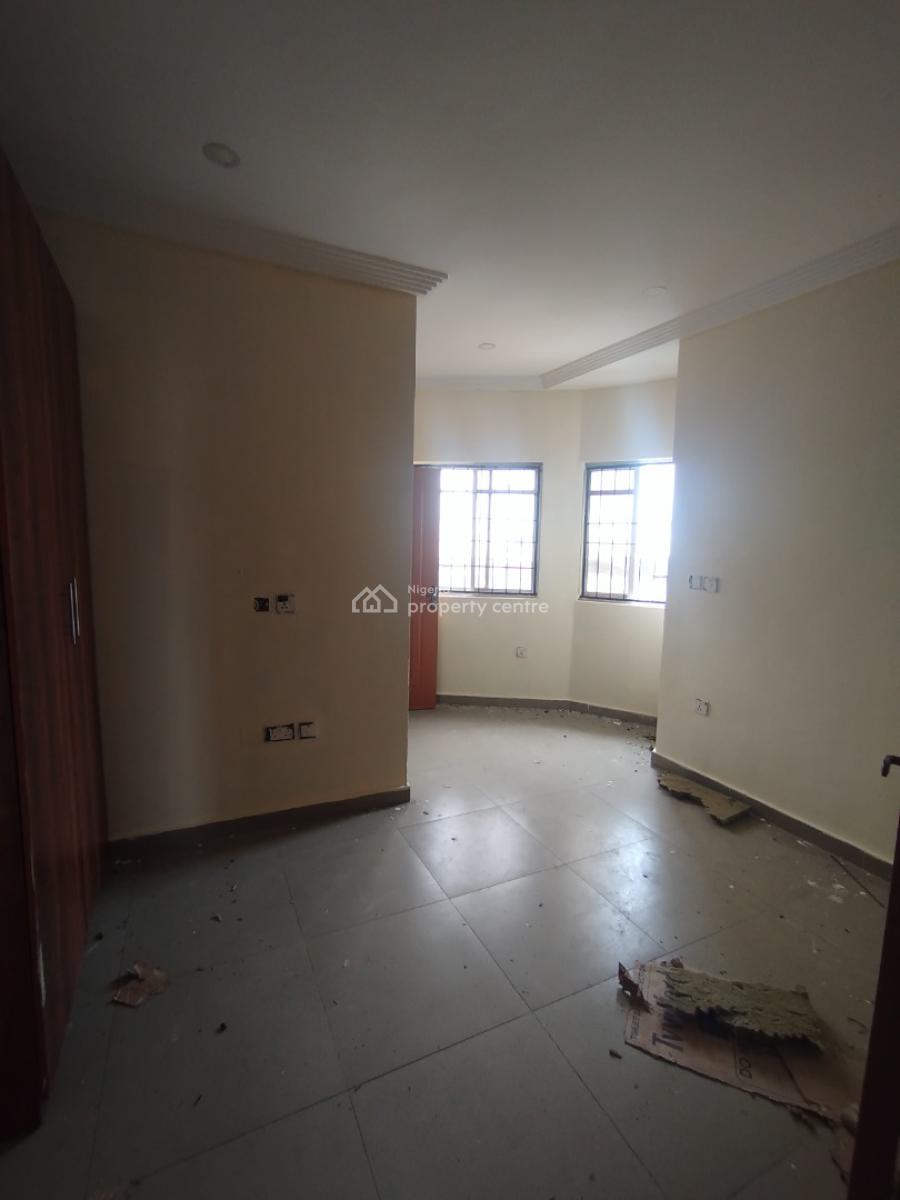 Well Maintained 2-bedroom Apartment on The 2nd Floor, Sangotedo, Ajah, Lagos, Flat / Apartment for Rent