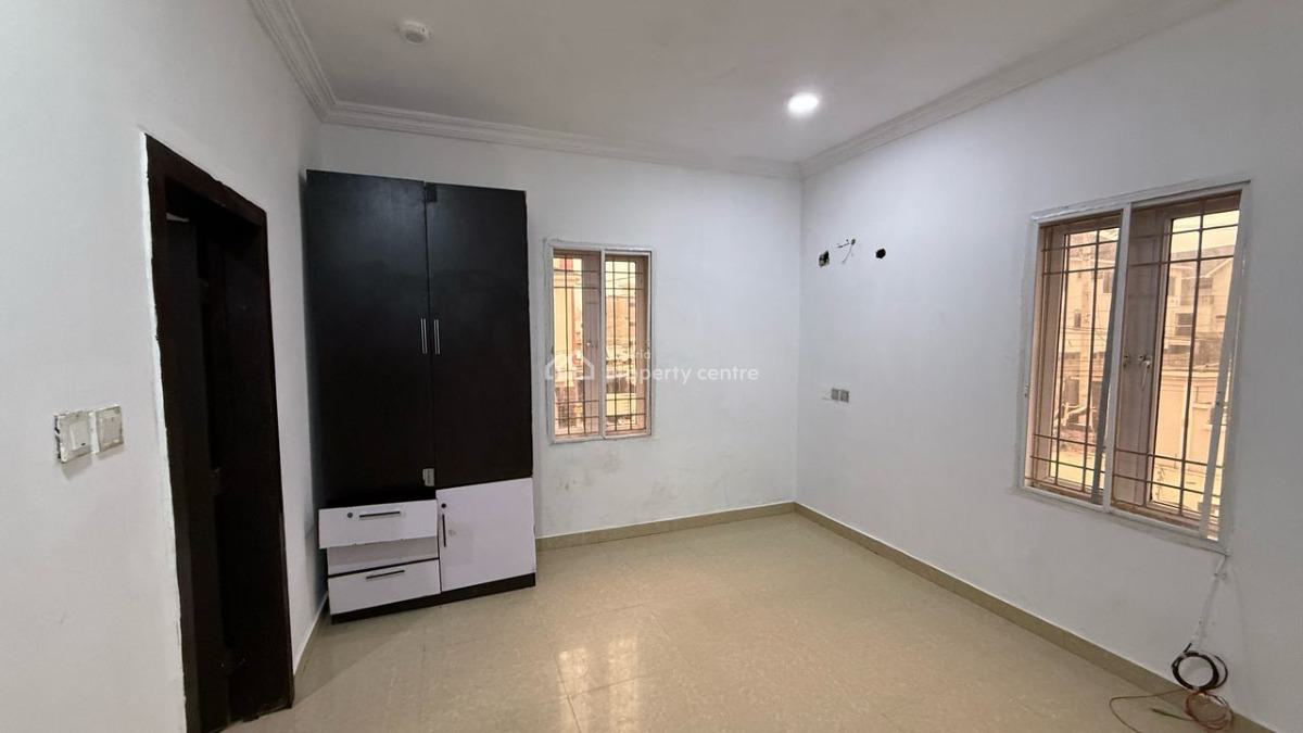 Single Room Self Contain (shared Kitchen), Chisco, Ikate, Lekki, Lagos, Self Contain (single Rooms) for Rent
