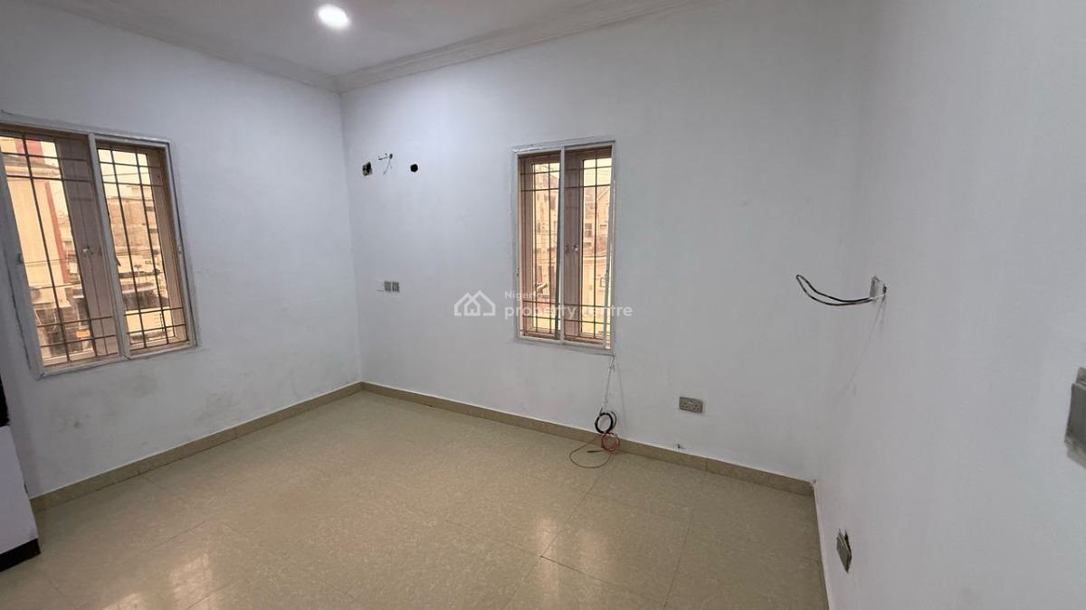 Single Room Self Contain (shared Kitchen), Chisco, Ikate, Lekki, Lagos, Self Contain (single Rooms) for Rent