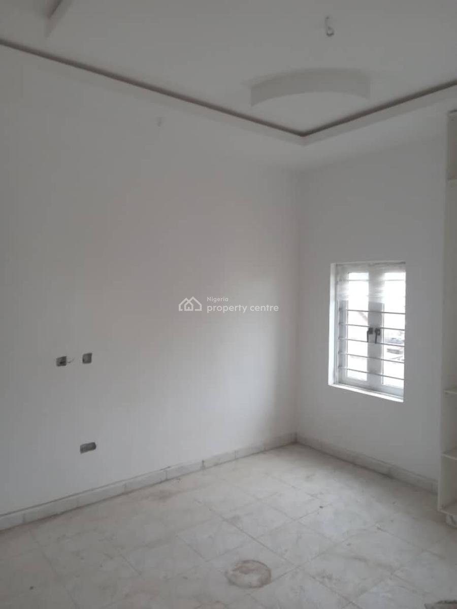 2 Bedroom Apartment in a Secure Environment, Ikate, Lekki, Lagos, Flat / Apartment for Rent