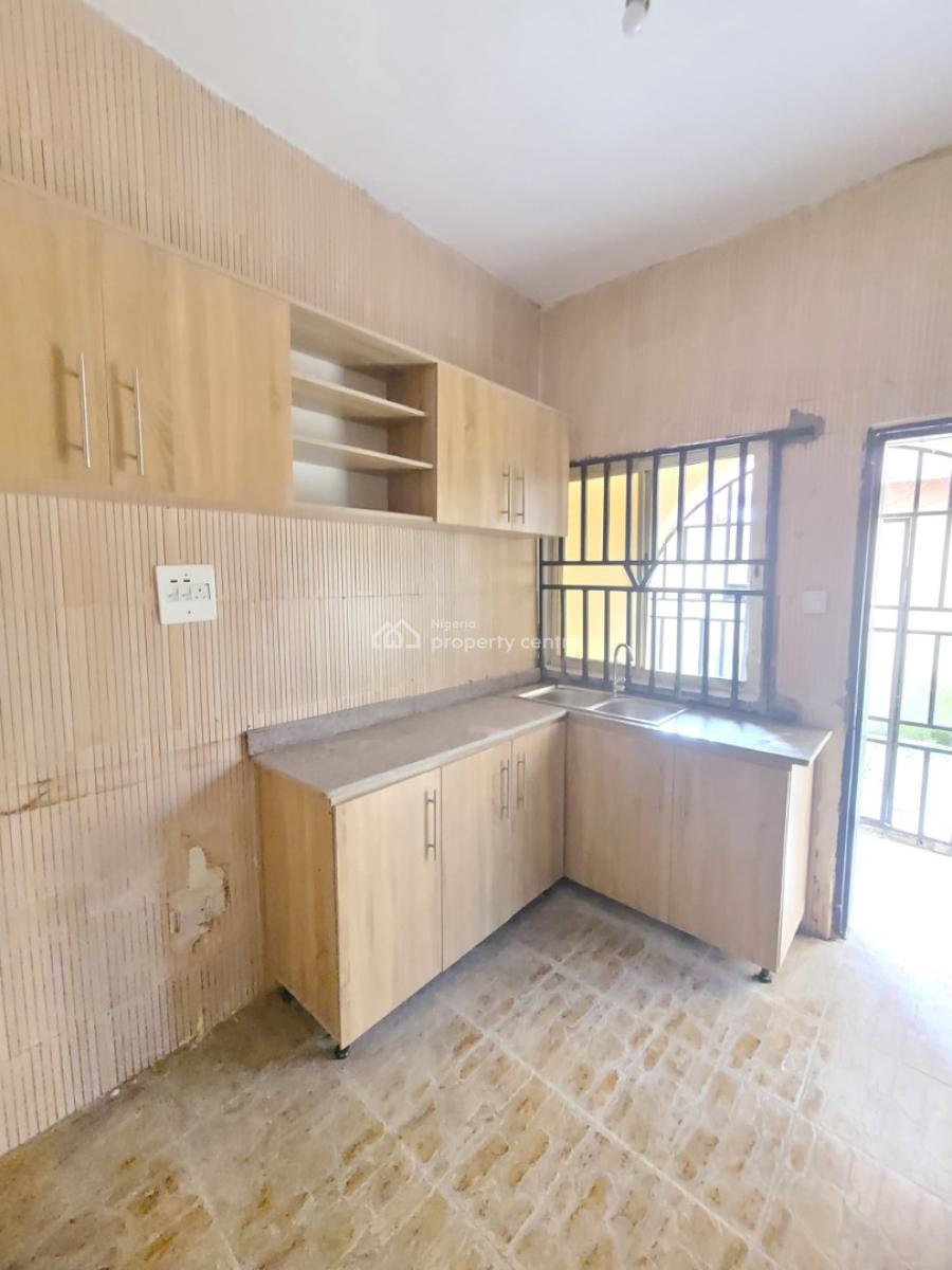 Standard and Spacious 3bedroom Apartment, Seaside Estate, Badore, Ajah, Lagos, Flat / Apartment for Rent