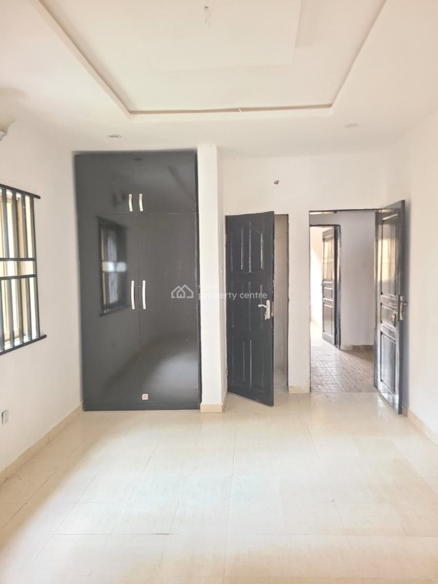 Standard and Spacious 3bedroom Apartment, Seaside Estate, Badore, Ajah, Lagos, Flat / Apartment for Rent