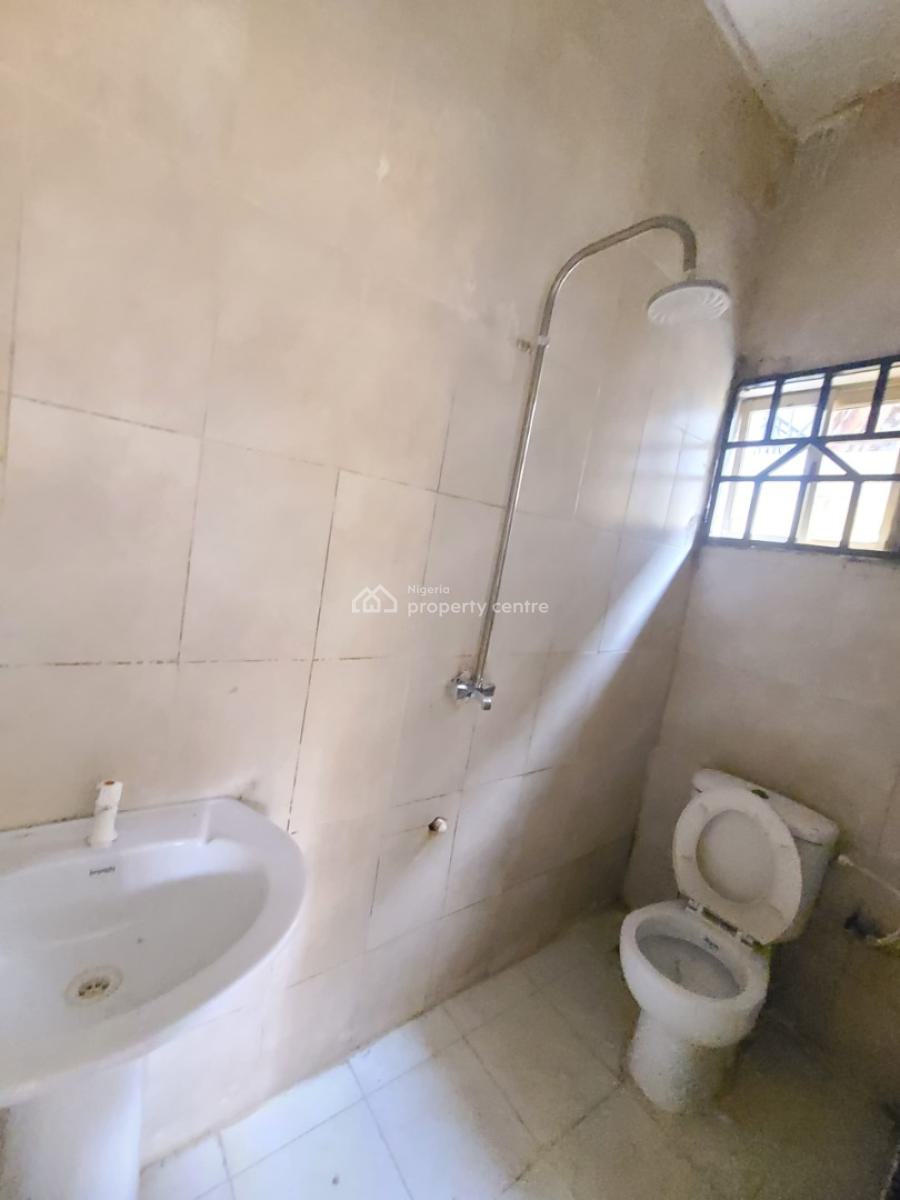 Standard and Spacious 3bedroom Apartment, Seaside Estate, Badore, Ajah, Lagos, Flat / Apartment for Rent