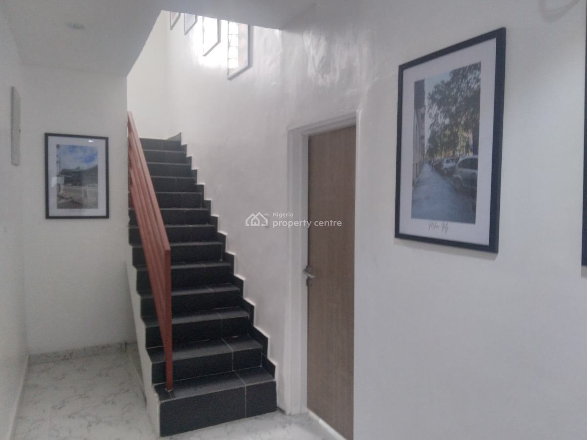 Furnished 1 Bedroom Apartment with 24hrs Power, Lekki Phase 1, Lekki, Lagos, Mini Flat (room and Parlour) for Rent