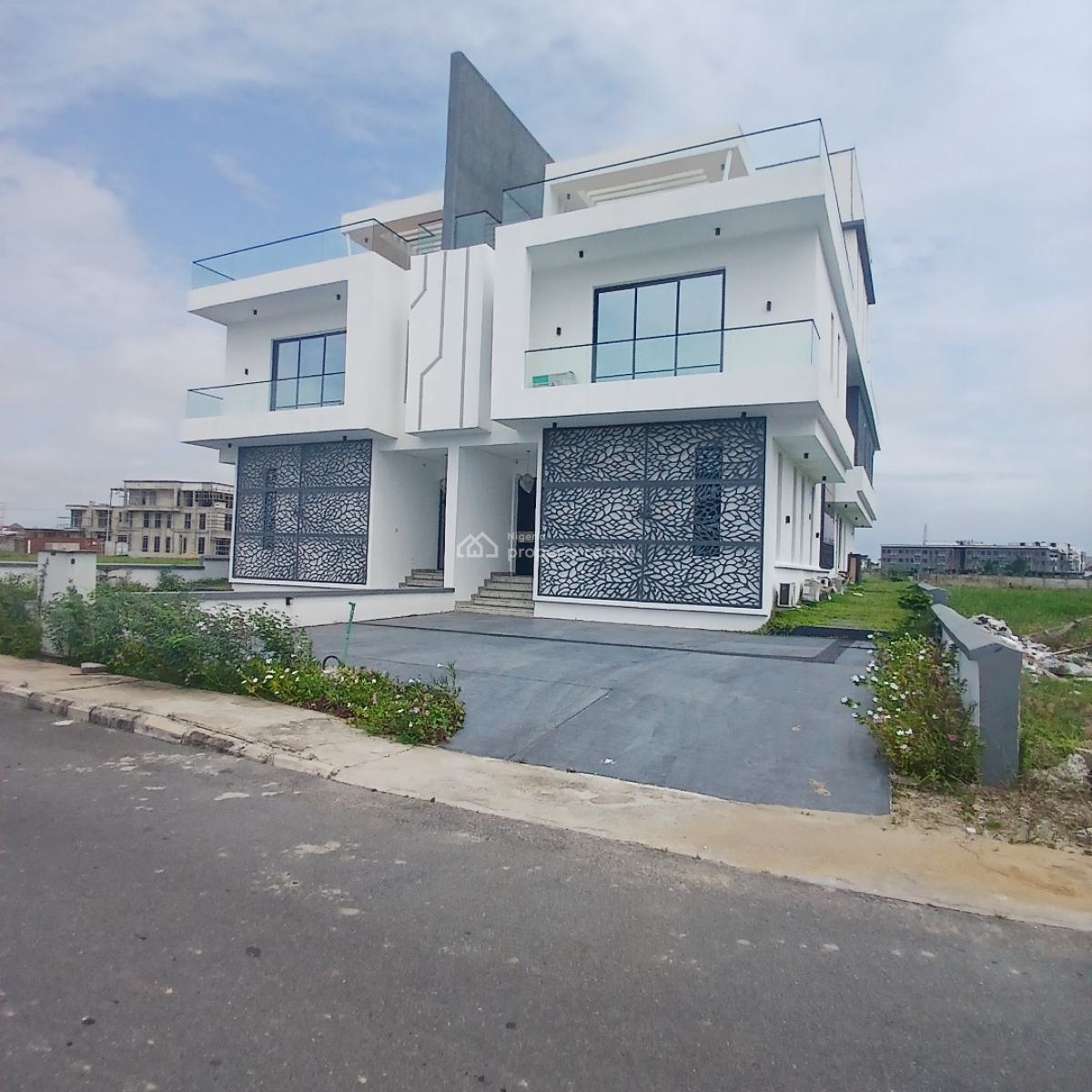 Gigantic 5 Bedroom Semi Detached Duplex with Bq, Cowrie Creek Estate, Ikate Elegushi, Lekki, Lagos, Semi-detached Duplex for Sale