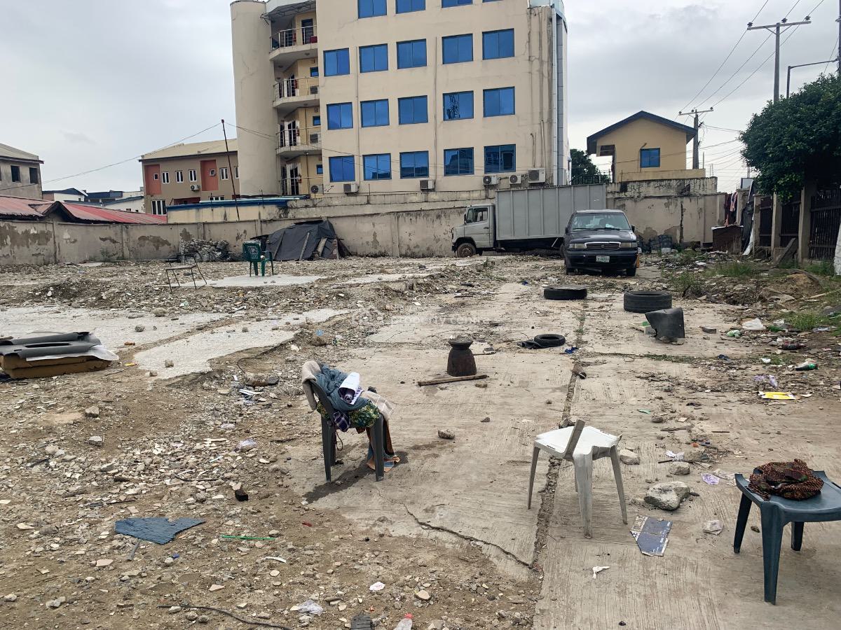 400sqm Bare Land Facing a Busy Road, Sabo, Yaba, Lagos, Commercial Land for Sale
