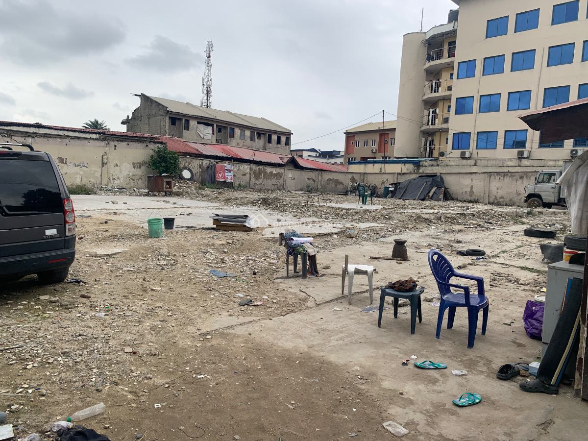 400sqm Bare Land Facing a Busy Road, Sabo, Yaba, Lagos, Commercial Land for Sale