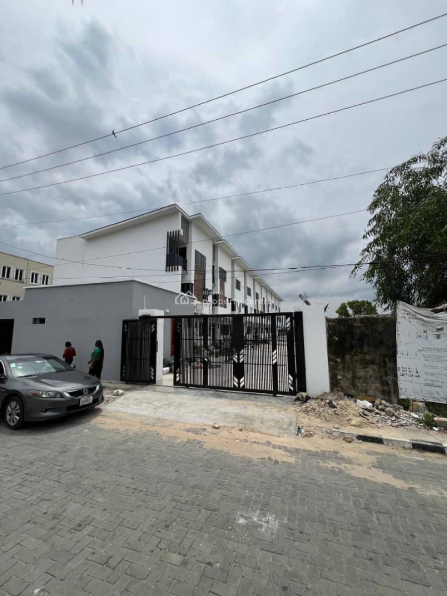 10 Units of 4 Bedroom Terrace Duplexes with Bq Each,pool,gym,generator, Lekki Phase 1, Lekki, Lagos, Terraced Duplex for Rent