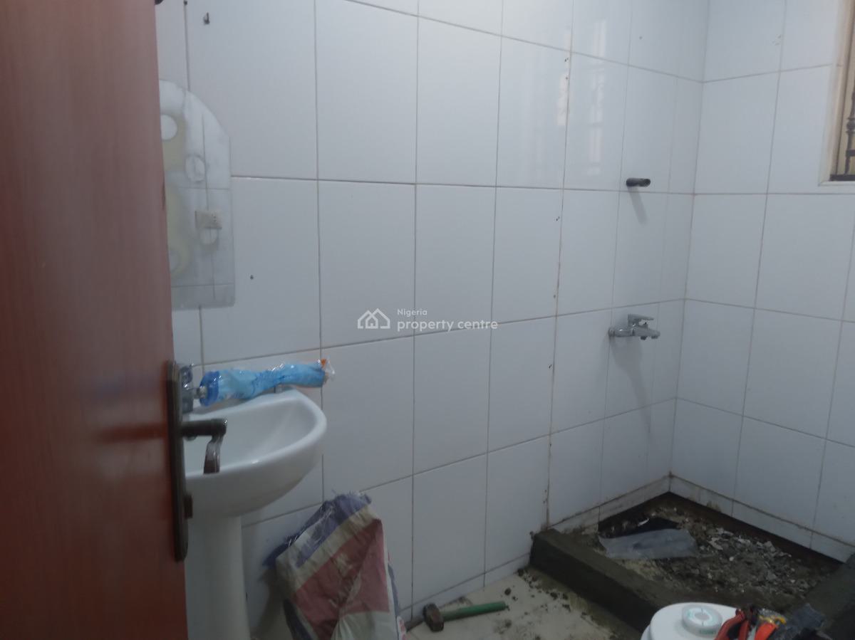 Self Service Two (2) Bedroom Apartment, Lekki Phase 1, Lekki, Lagos, Flat / Apartment for Rent