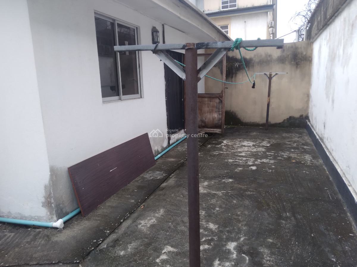 Four (4) Bedroom Fully Detached Duplex + 2 Rooms Bq, Lekki Phase 1, Lekki, Lagos, Detached Duplex for Rent