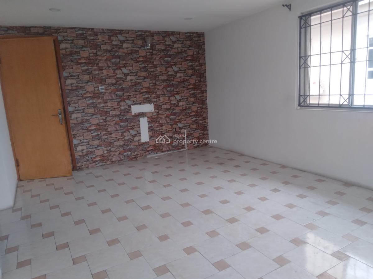 Four (4) Bedroom Fully Detached Duplex + 2 Rooms Bq, Lekki Phase 1, Lekki, Lagos, Detached Duplex for Rent
