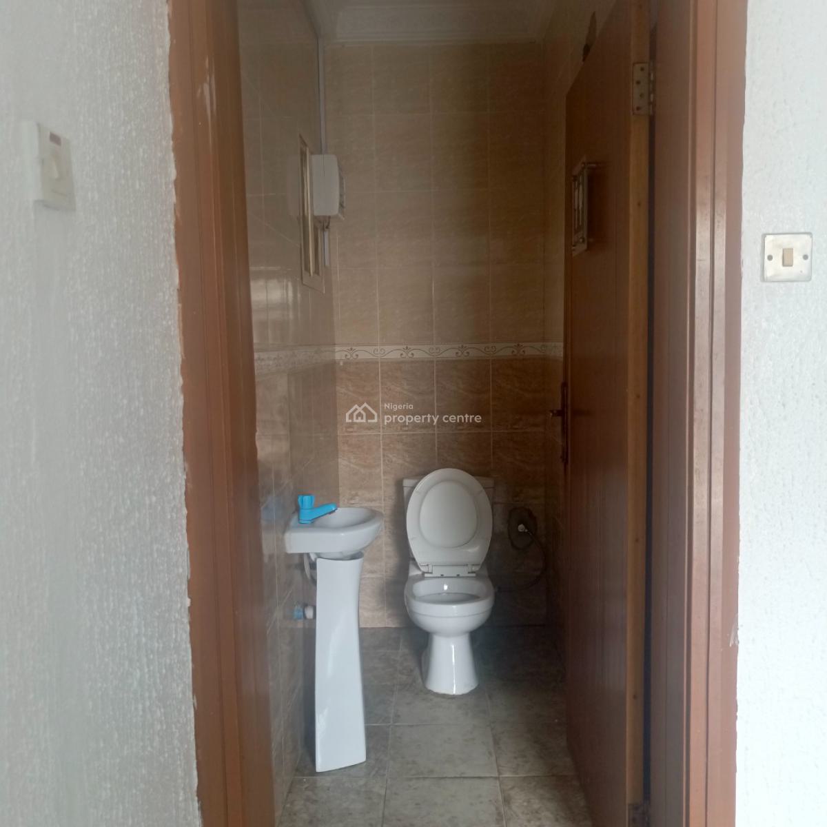 5 Bedroom Duplex with Bq, Off Akeem Dickson, Lekki Phase 1, Lekki, Lagos, Detached Duplex for Rent