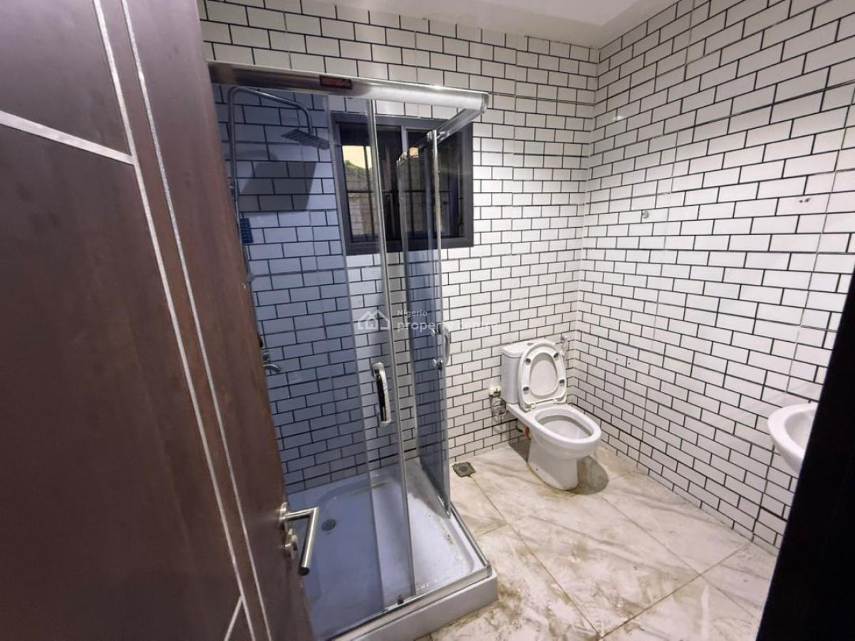Luxurious 5 Units of 5 Bedrooms Semi Detached Duplexes, Bq, C of O, Guzape District, Abuja, Semi-detached Duplex for Sale