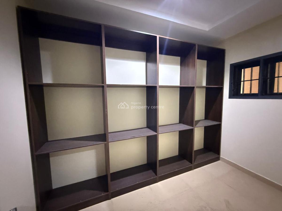 Luxurious 5 Units of 5 Bedrooms Semi Detached Duplexes, Bq, C of O, Guzape District, Abuja, Semi-detached Duplex for Sale