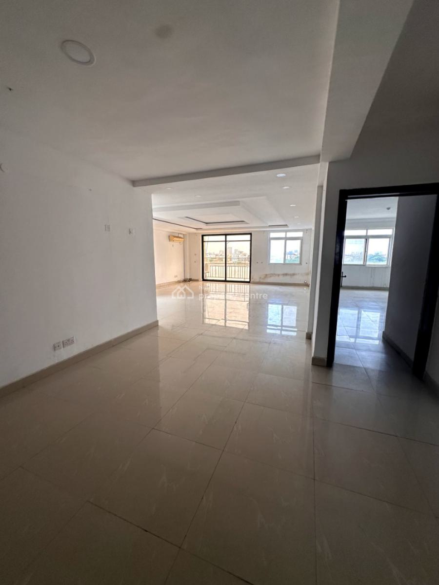 3 Bedroom Apartment Duplex, Lekki Phase 1, Lekki, Lagos, Flat / Apartment for Rent