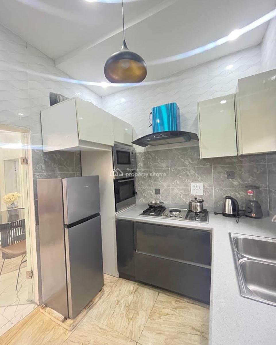 Lovely 3 Bedroom Apartment with Bq, Oral Estate, Lekki, Lagos, Block of Flats for Sale