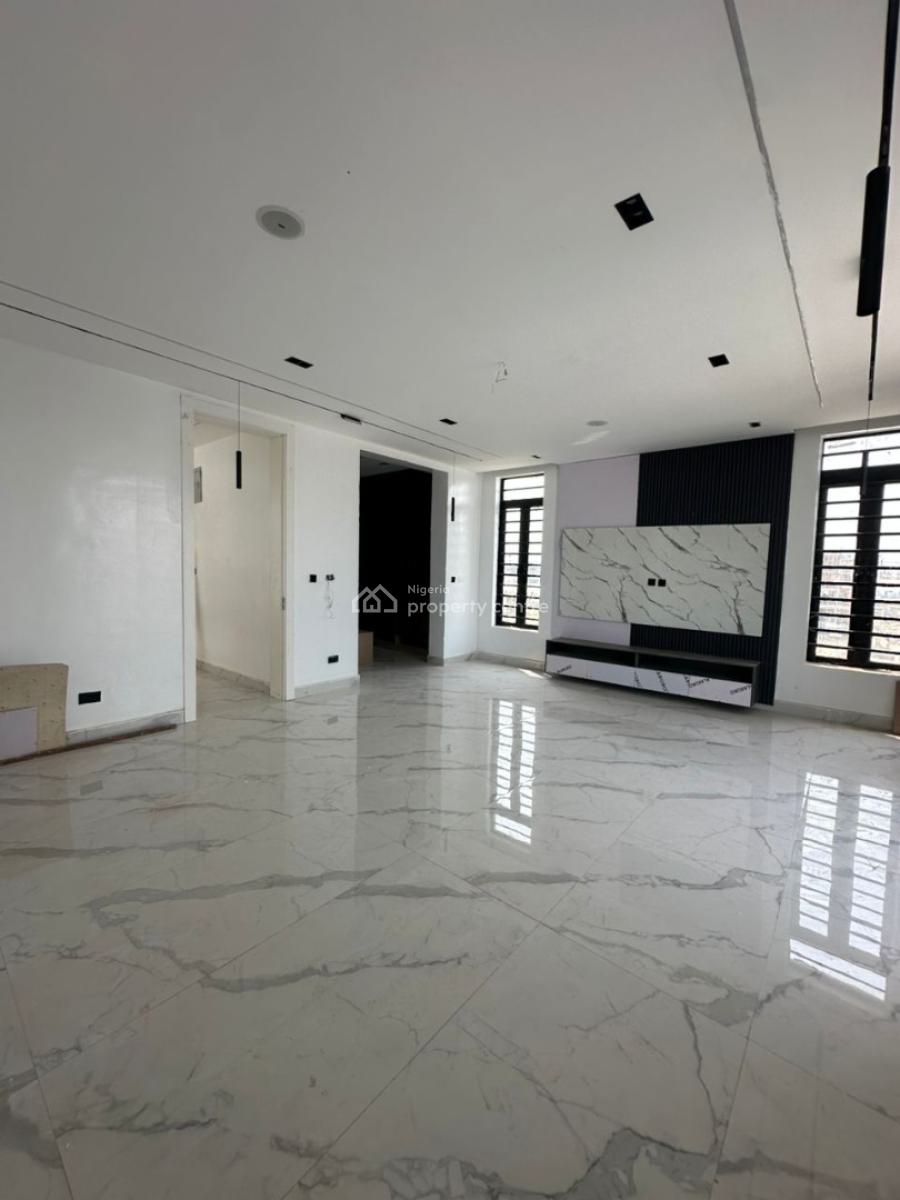 Contemporary 5 Bedrooms Detached Duplex, Lekki Phase 1, Lekki, Lagos, Detached Duplex for Sale