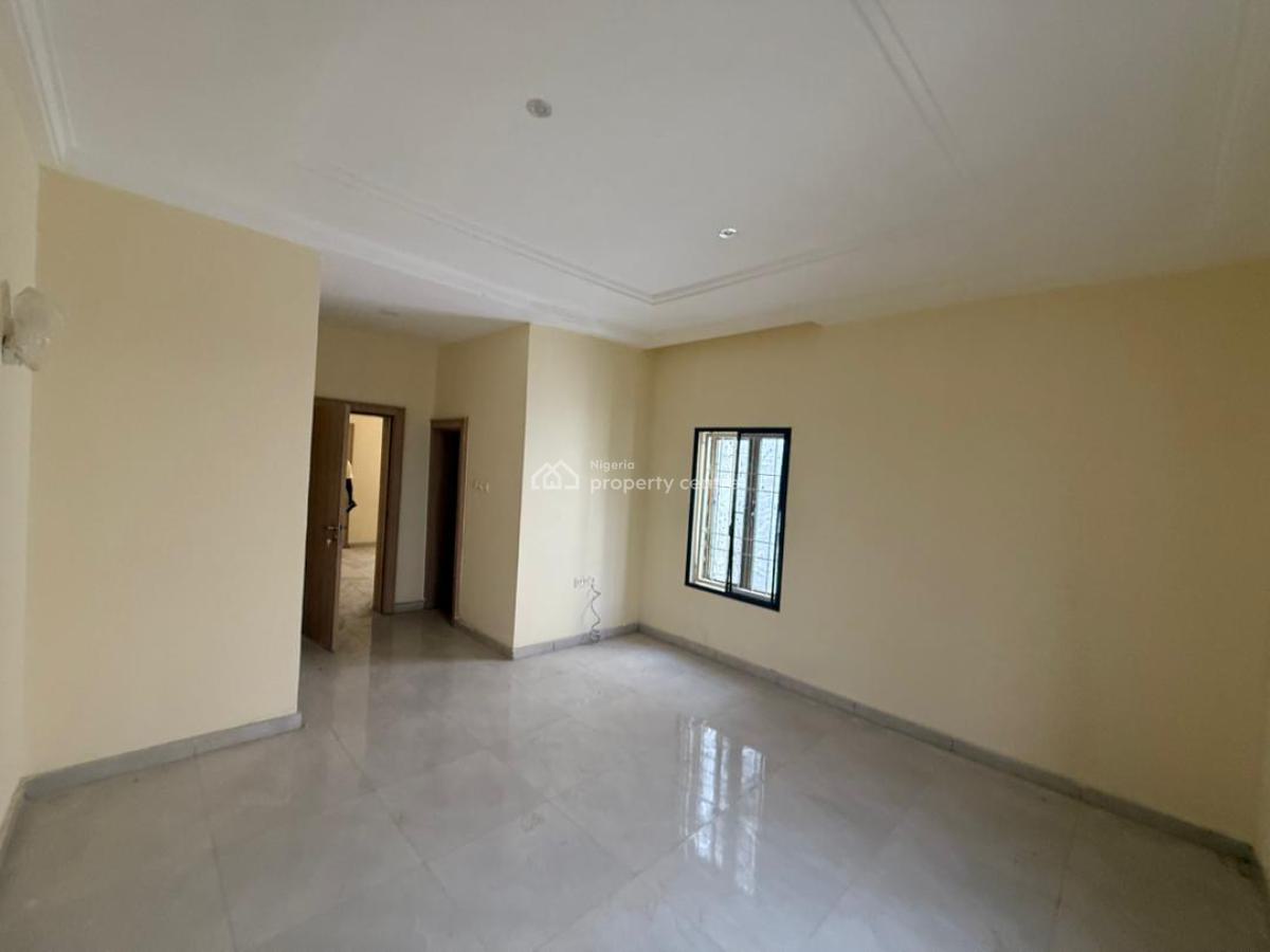 Brand New 4 Bedroom Spacious Terraced Duplex with Bq, Serene Vicinity, Guzape District, Abuja, Terraced Duplex for Sale