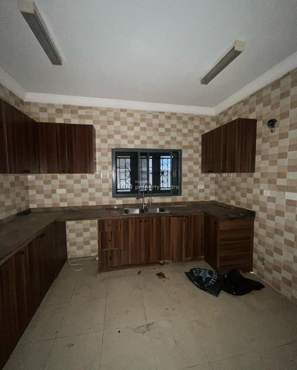 Lovely 4 Bedroom Terrace Duplex with Bq, Osapa London, Osapa, Lekki, Lagos, Terraced Duplex for Sale