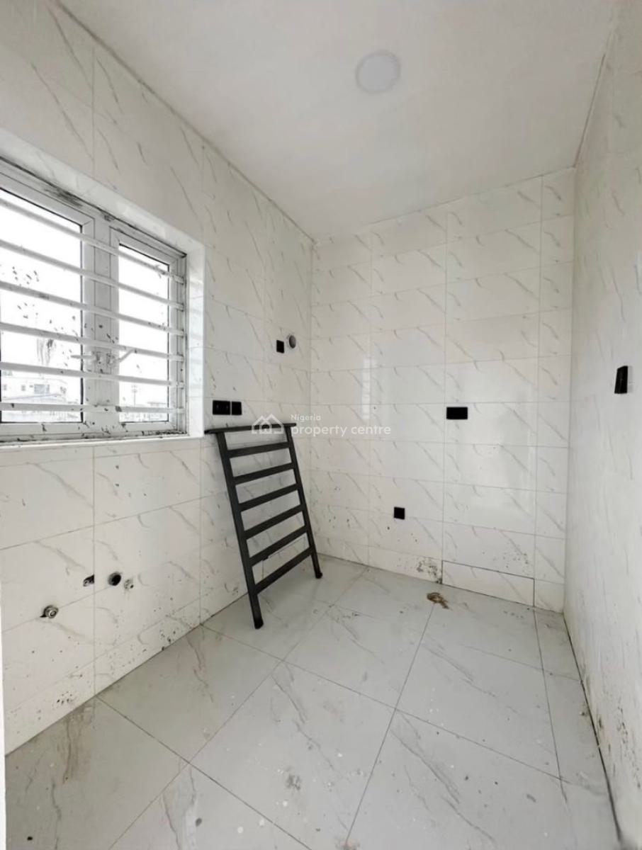 Spacious 1 Bedroom Apartment with Pool and Elevator, Ikate, Lekki, Lagos, Flat / Apartment for Sale