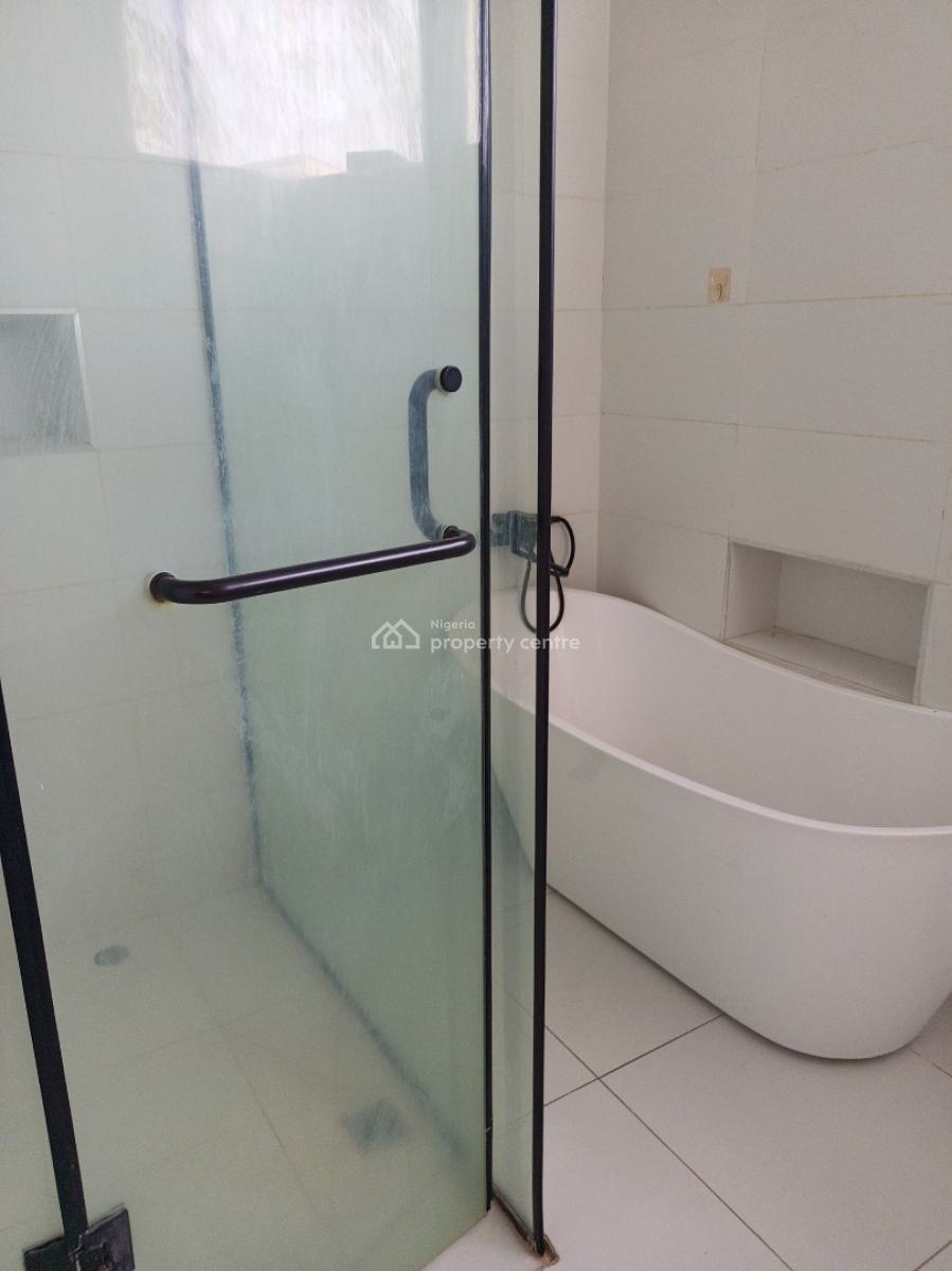 Luxury 4 Bedroom Terrace with Bq 24hours Light Secured Estate, Ologolo, Lekki, Lagos, Terraced Duplex for Rent