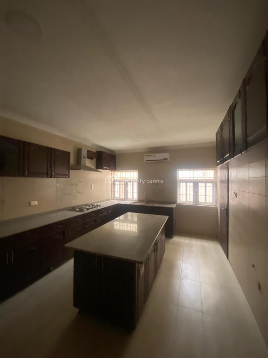 Experience Opulence! 6 Bedrooms Duplex with Pool and Smart Home Feature, Ajah, Lagos, Detached Duplex for Sale
