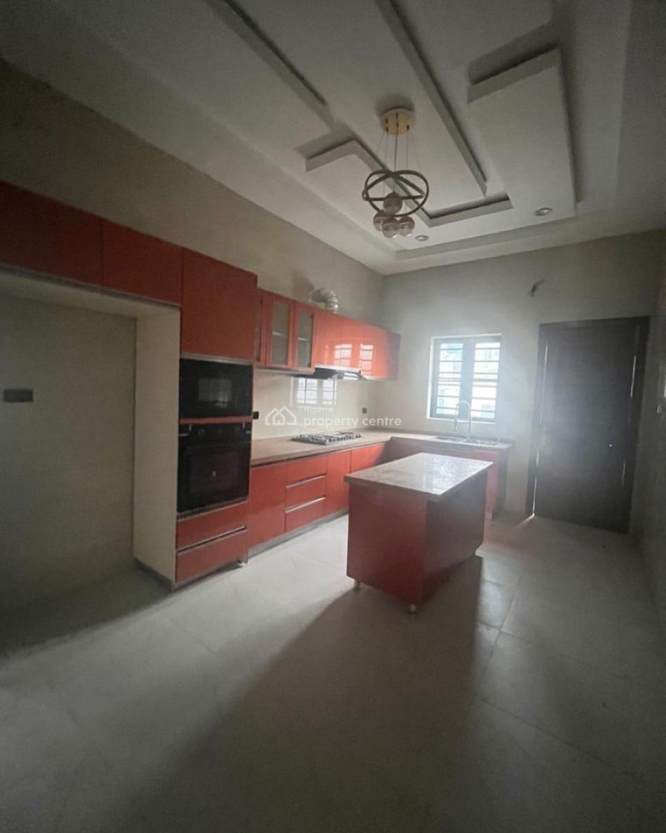 Lovely 4 Bedroom Semi Detached Duplex with Bq, Ologolo, Lekki, Lagos, Semi-detached Duplex for Sale