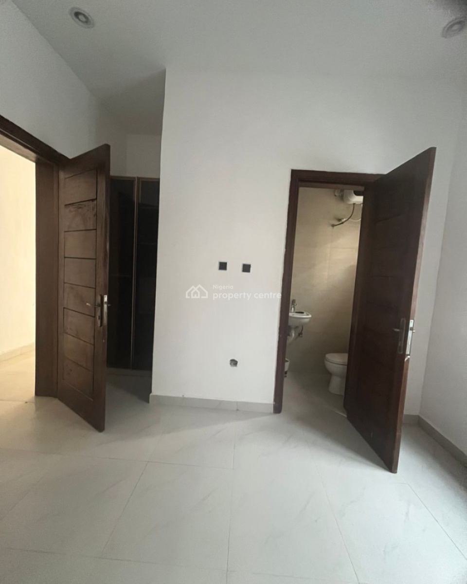 Lovely 4 Bedroom Semi Detached Duplex with Bq, Ologolo, Lekki, Lagos, Semi-detached Duplex for Sale