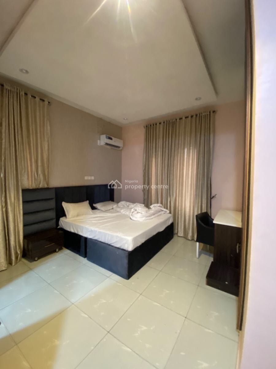 This Is a Smartly Built 3 Bedroom Block of Apartments with Bq, Jahi, Abuja, Flat / Apartment for Rent