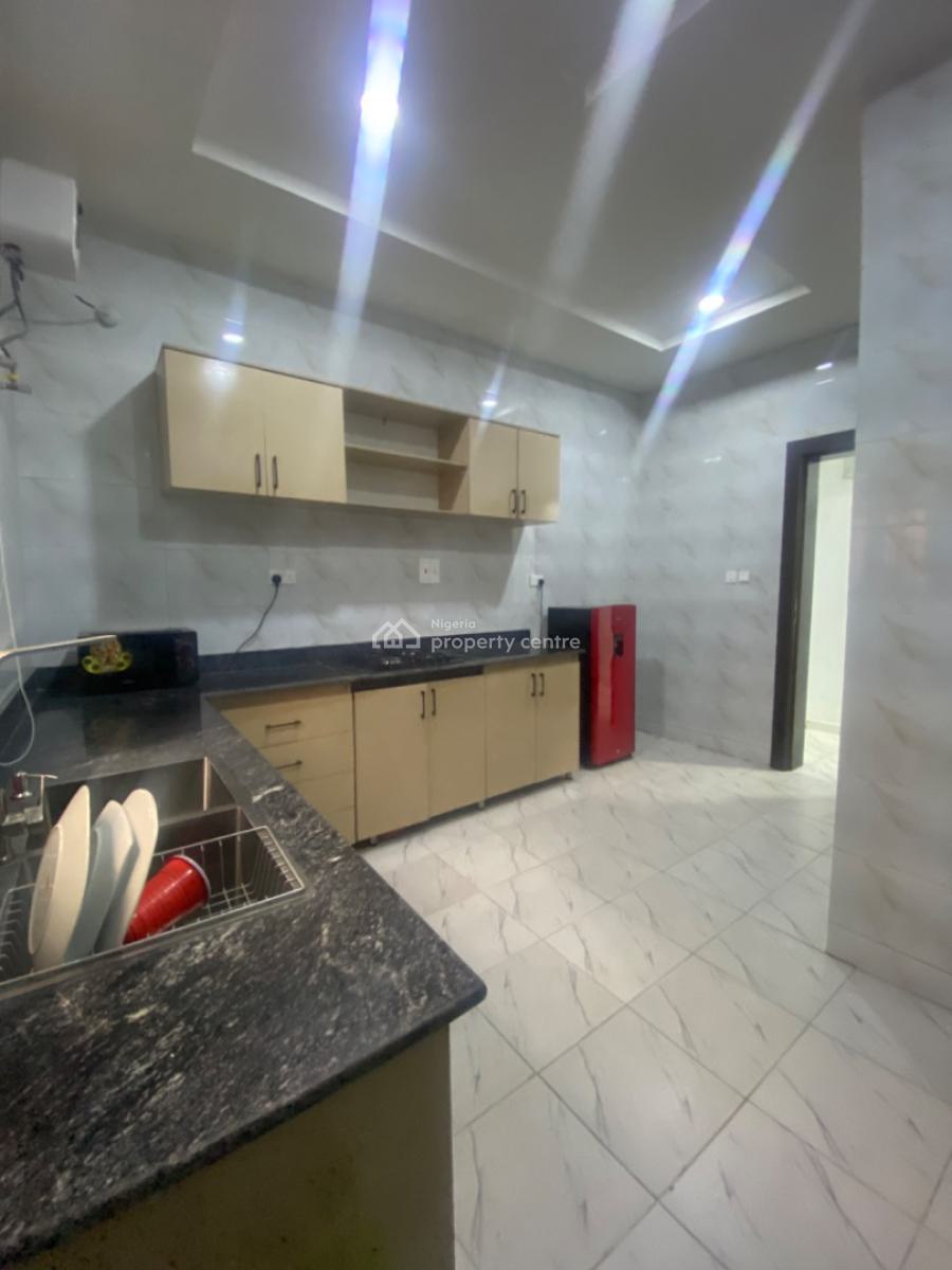 This Is a Smartly Built 3 Bedroom Block of Apartments with Bq, Jahi, Abuja, Flat / Apartment for Rent