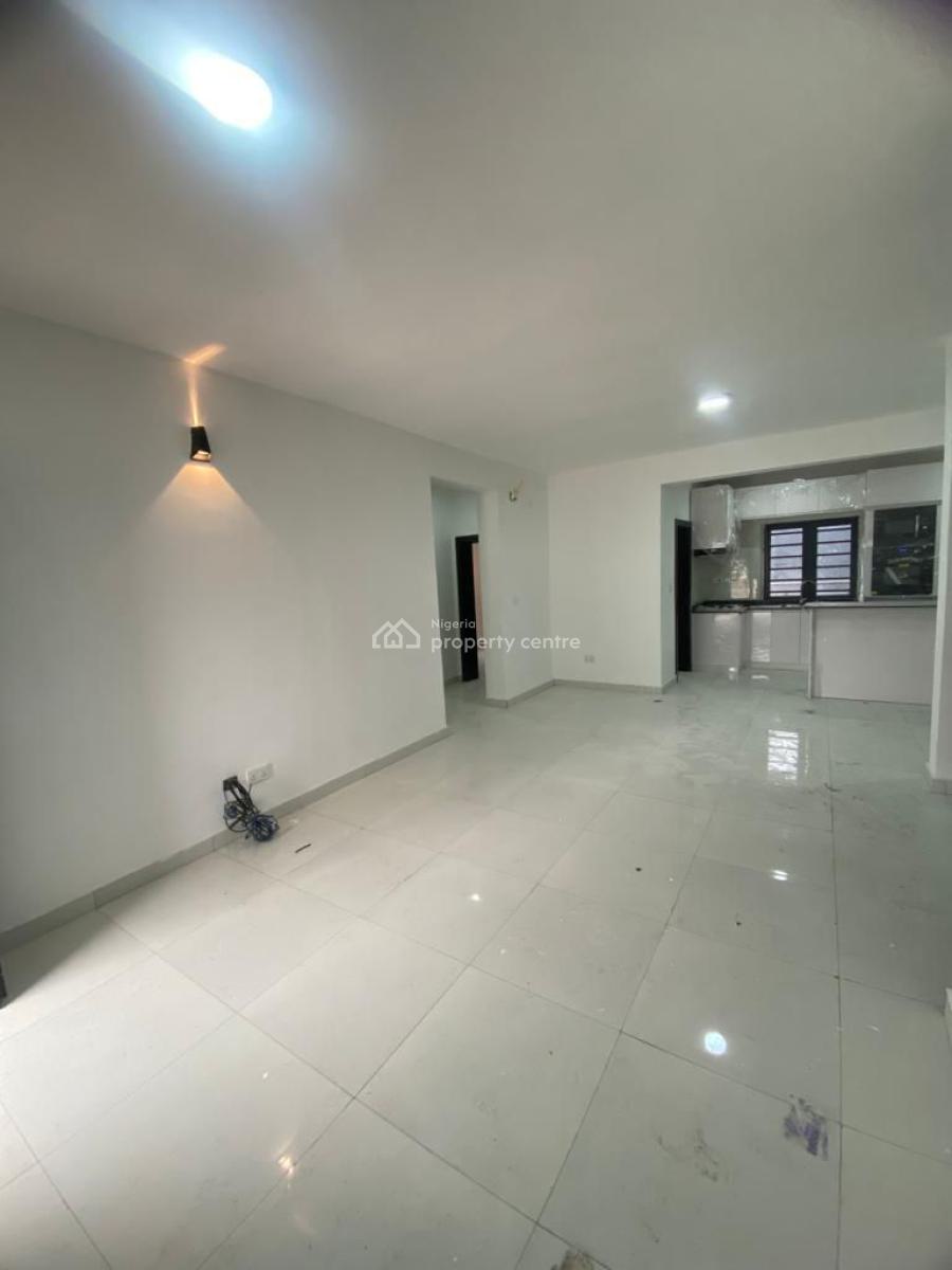 Fully Service 2 Bedrooms Apartment, Mobil Road, Ajah, Lagos, Flat / Apartment for Rent