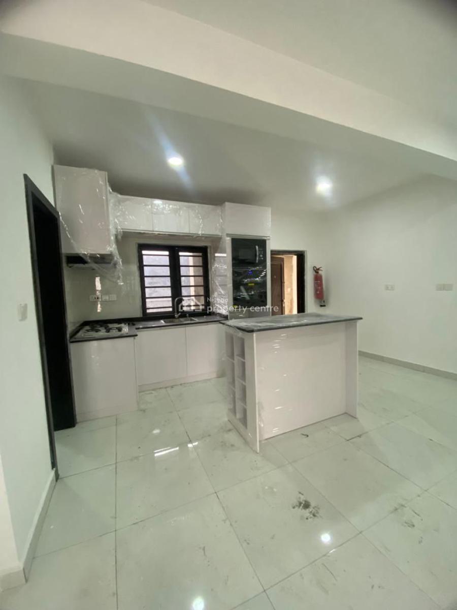 Fully Service 2 Bedrooms Apartment, Mobil Road, Ajah, Lagos, Flat / Apartment for Rent