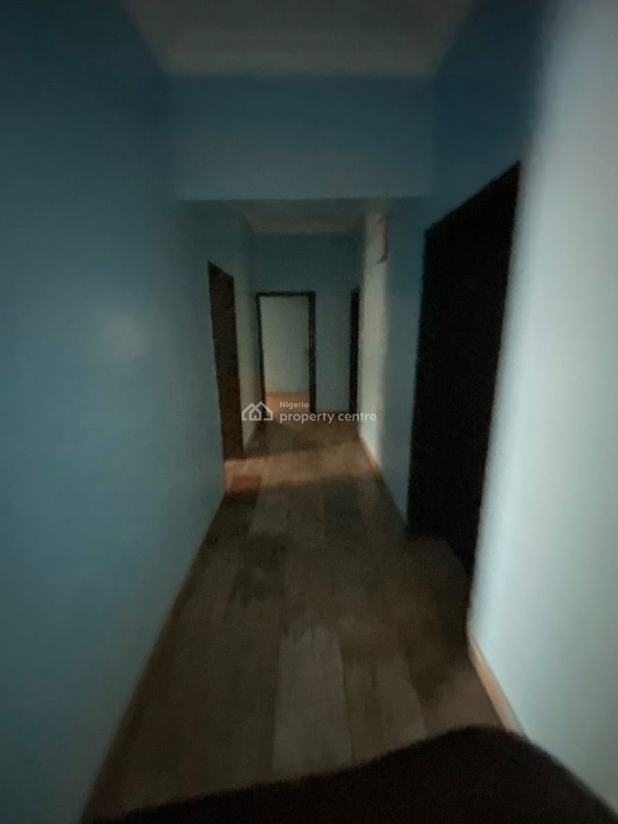 Service 4 Bedroom Flat, 1st Floor, with Ac & Generator, By Arab, Utako, Abuja, Flat / Apartment for Rent