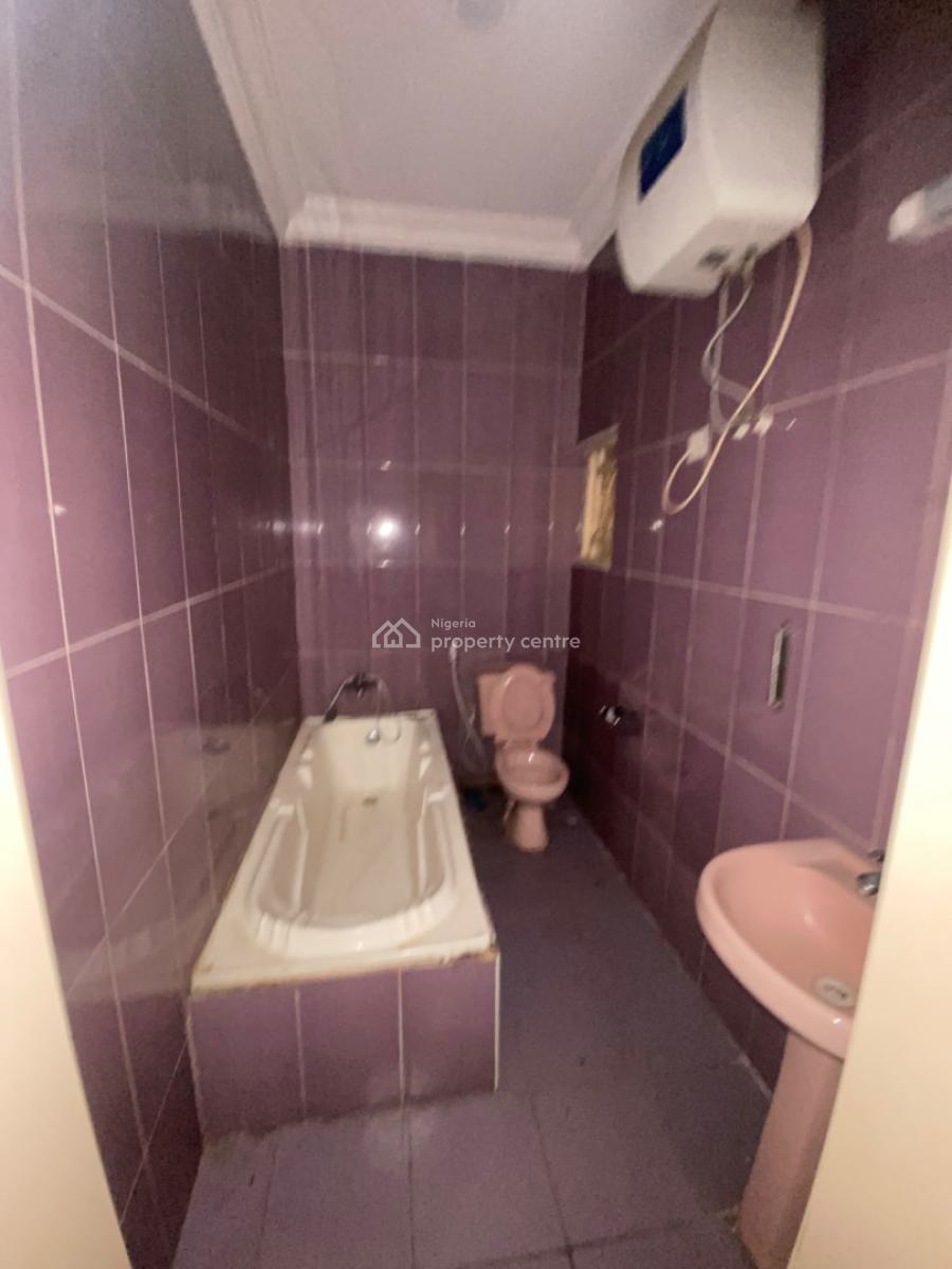 Service 4 Bedroom Flat, 1st Floor, with Ac & Generator, By Arab, Utako, Abuja, Flat / Apartment for Rent