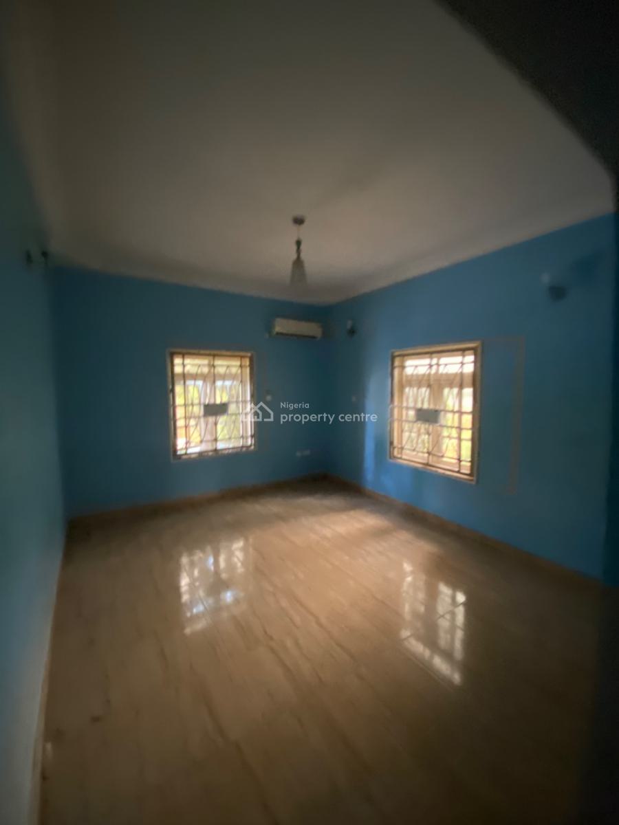 Service 4 Bedroom Flat, 1st Floor, with Ac & Generator, By Arab, Utako, Abuja, Flat / Apartment for Rent