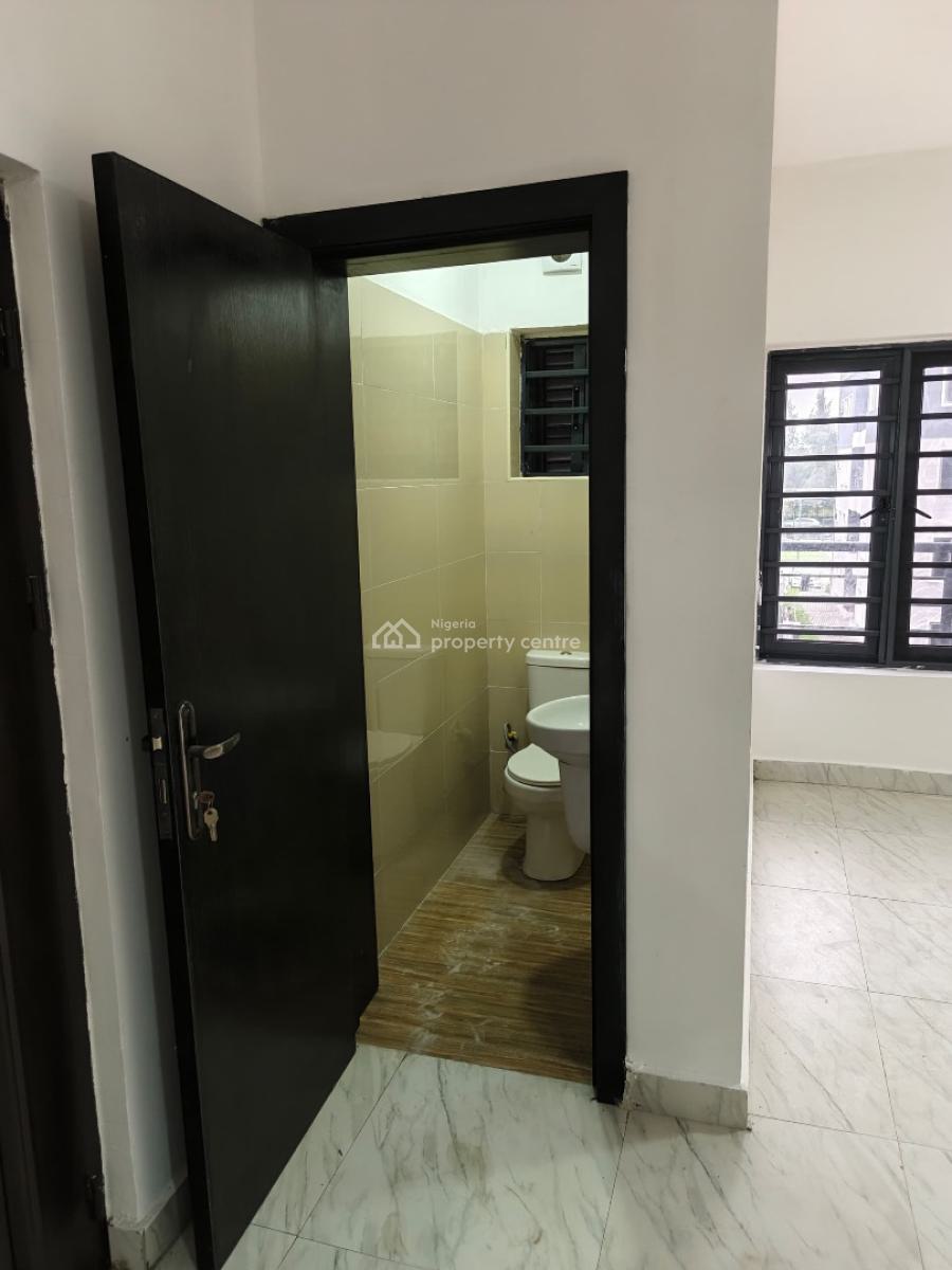 Luxury 2 Bedrooms Flat, Green Bay Estate, Ilaje, Ajah, Lagos, Flat / Apartment for Rent