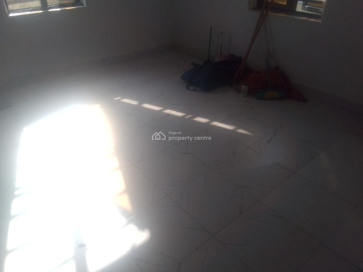 Spacious Luxury 1 Bedroom Flat with Excellent Features, Newtown Estate, Ogombo, Ajah, Lagos, Mini Flat (room and Parlour) for Rent