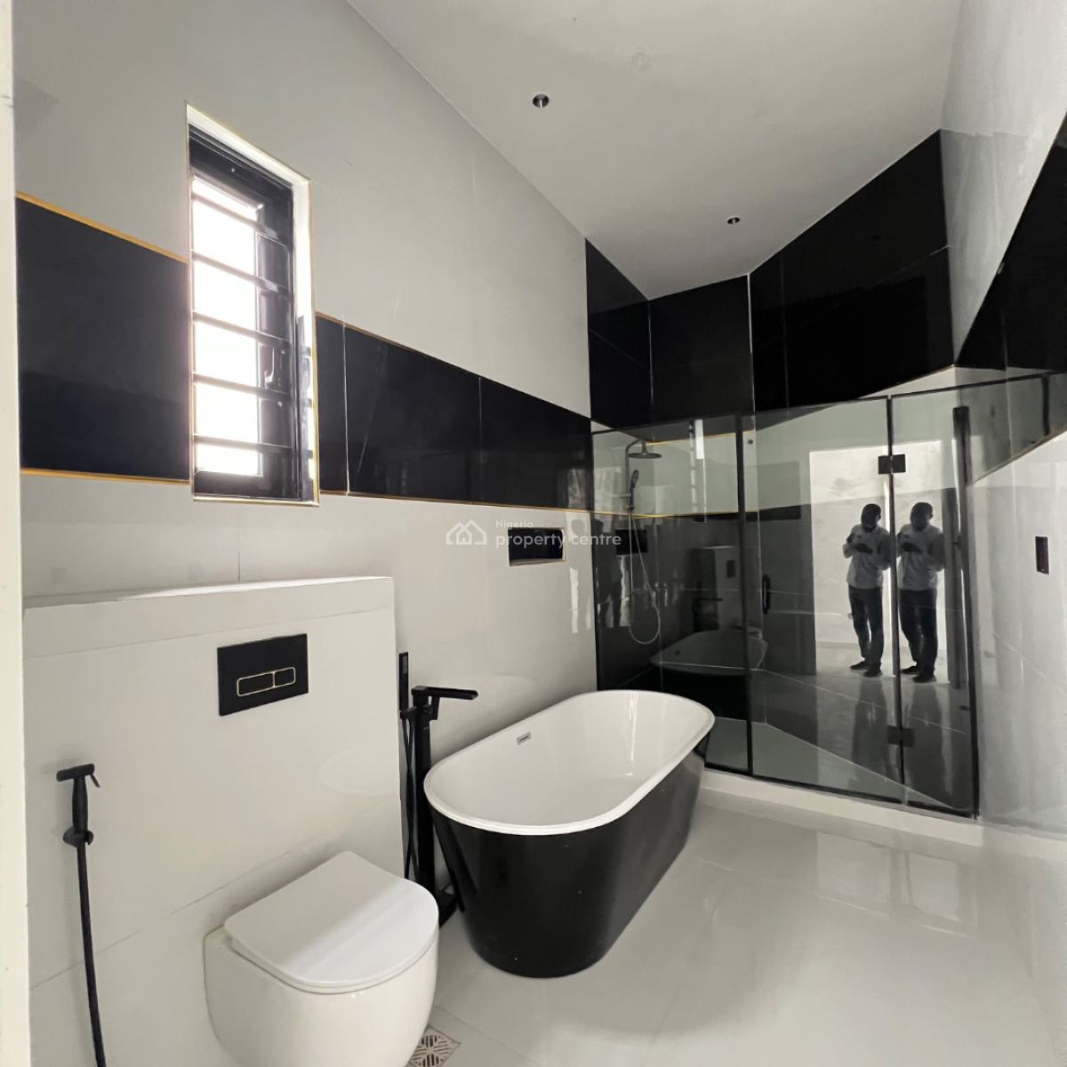 4 Bedroom & Bq, Ajah, Lagos, Detached Duplex for Sale