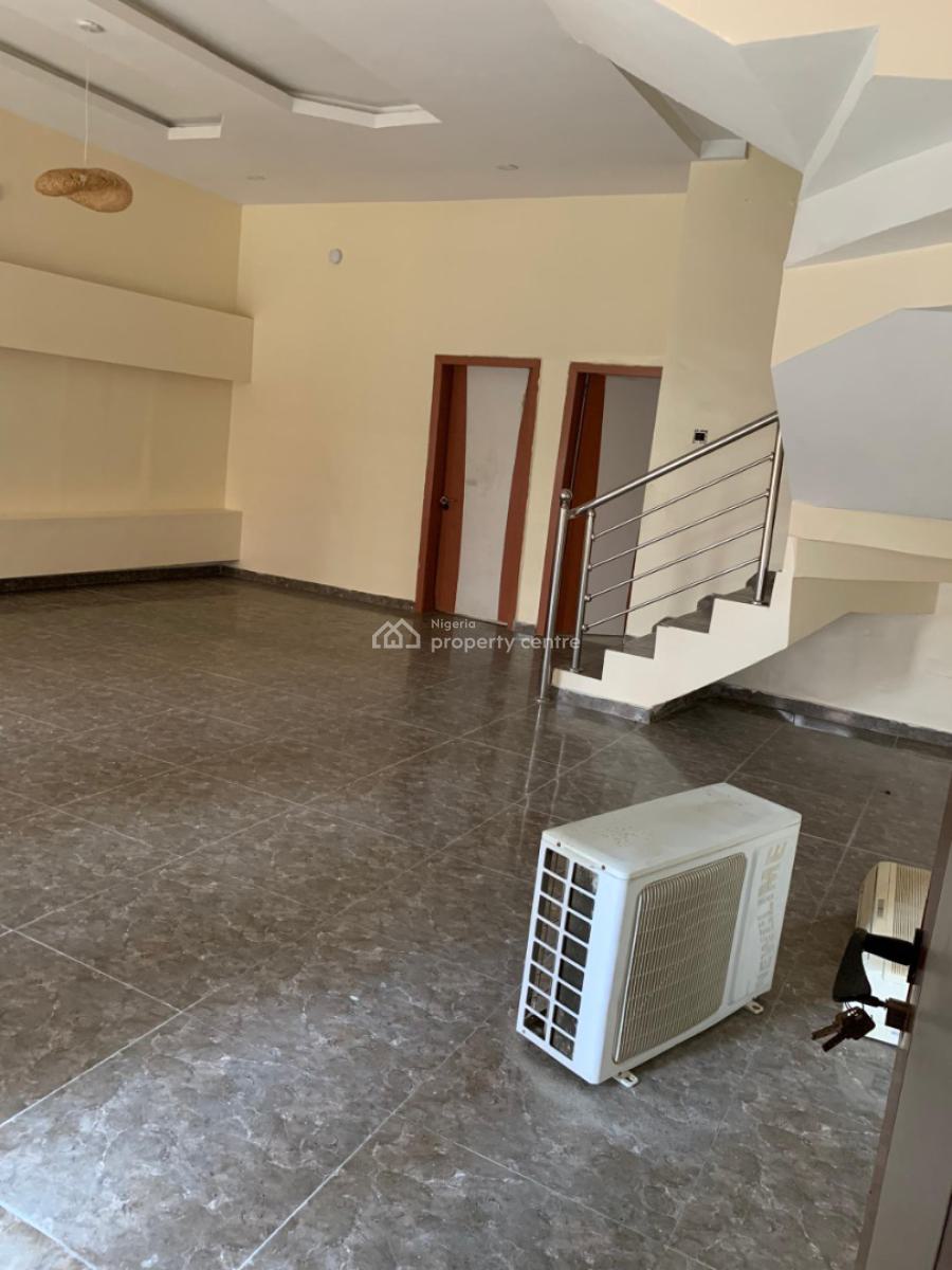 4 Bedroom Terrace Duplex, Chevron, Lekki, Lagos, Terraced Duplex for Rent
