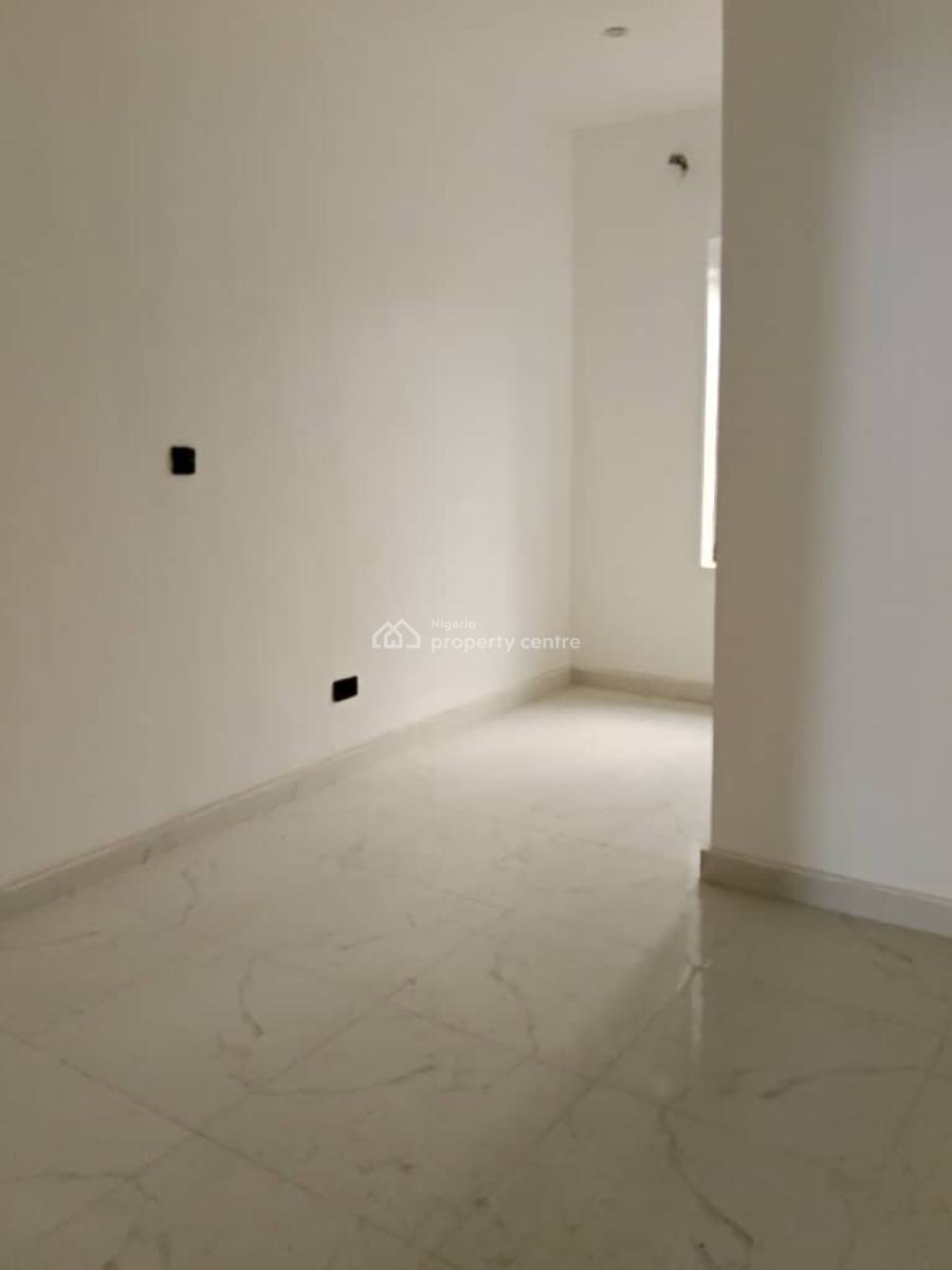 Luxury and Excellent 3bedrooms Duplex, Gerald Estate General Paint, Ajah, Lagos, Semi-detached Bungalow for Rent