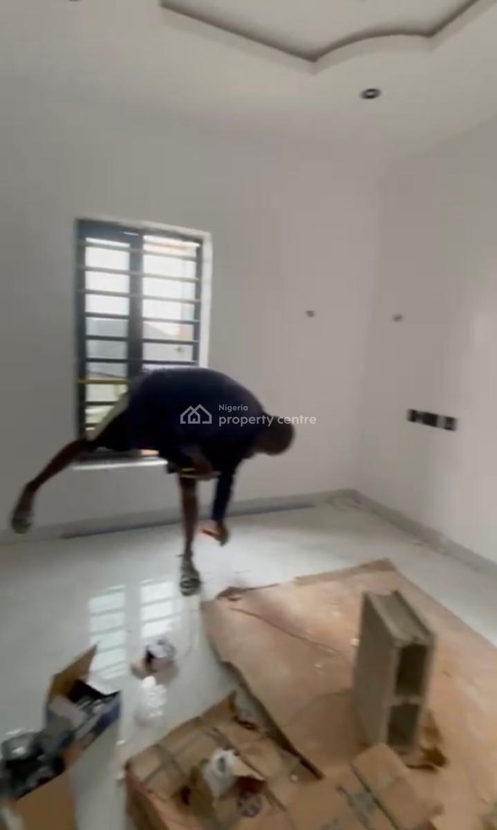 a Standard Spacious and Exclusive 3 Bedrooms Apartment, Anthony, Maryland, Lagos, Flat / Apartment for Rent