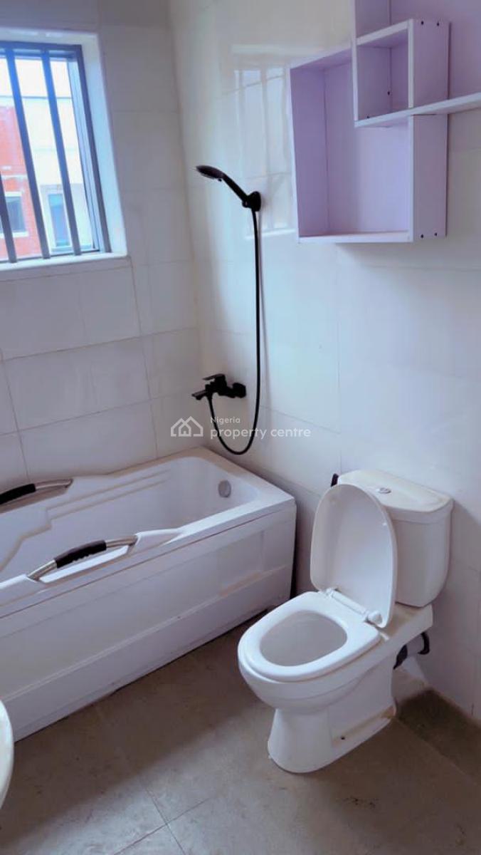 Master Bedroom Shared Apartment, Orchid Road, Ikota, Lekki, Lagos, Self Contain (single Rooms) for Rent