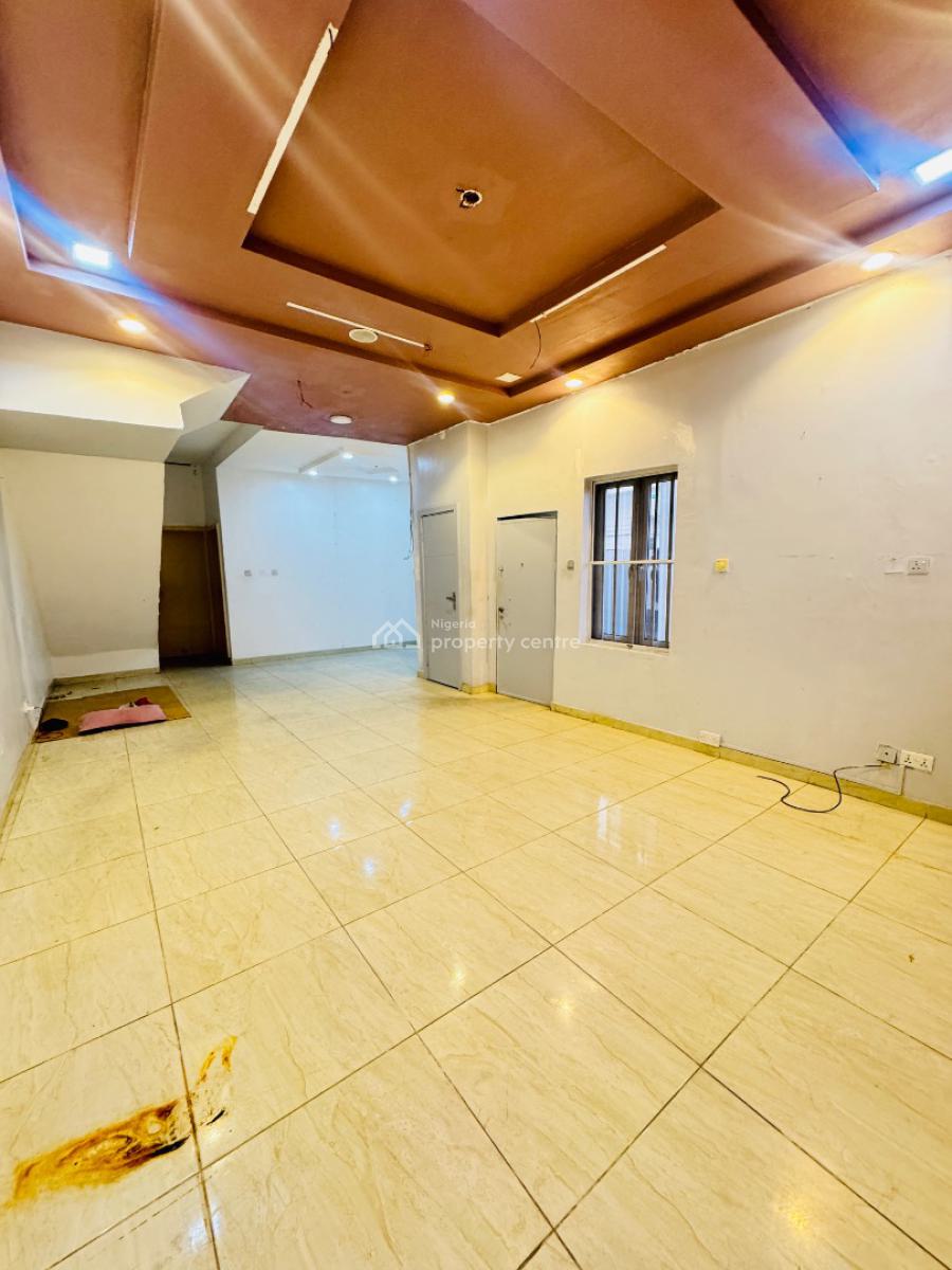 Well Built Spacious 4 Bedroom Semi Detached, Chevron Drive, Lekki Phase 2, Lekki, Lagos, Semi-detached Duplex for Rent