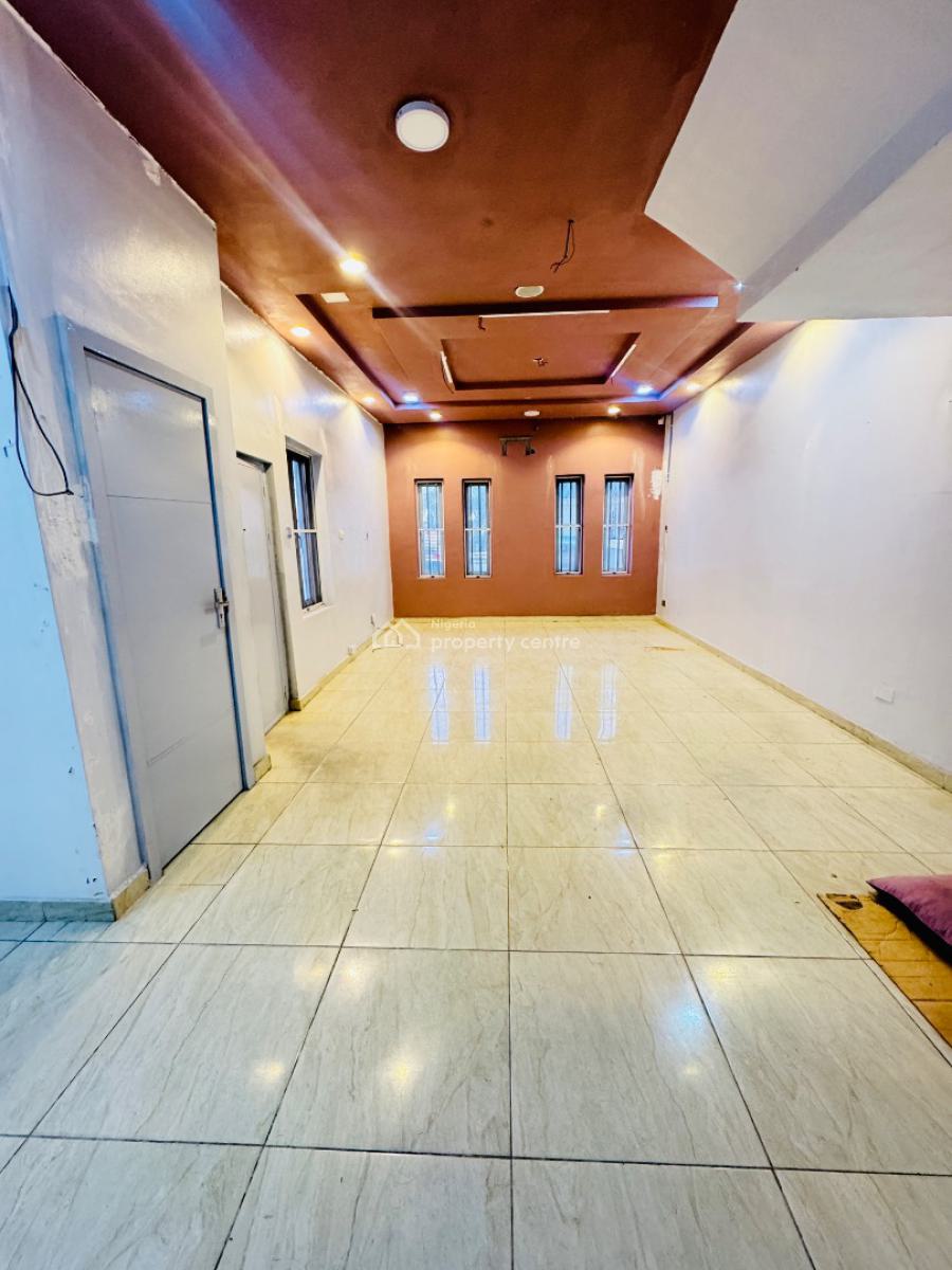 Well Built Spacious 4 Bedroom Semi Detached, Chevron Drive, Lekki Phase 2, Lekki, Lagos, Semi-detached Duplex for Rent