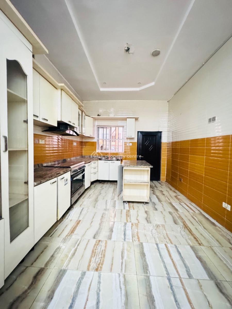 Well Built Spacious 4 Bedroom Semi Detached, Chevron Drive, Lekki Phase 2, Lekki, Lagos, Semi-detached Duplex for Rent
