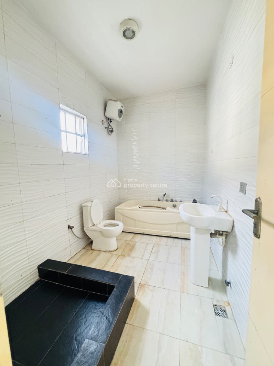 Well Built Spacious 4 Bedroom Semi Detached, Chevron Drive, Lekki Phase 2, Lekki, Lagos, Semi-detached Duplex for Rent